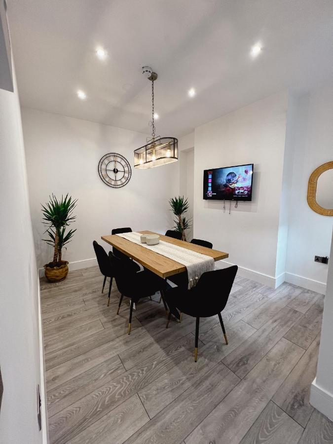 Stylish Stay Near The Stadium Walk To The Action Liverpool Kültér fotó